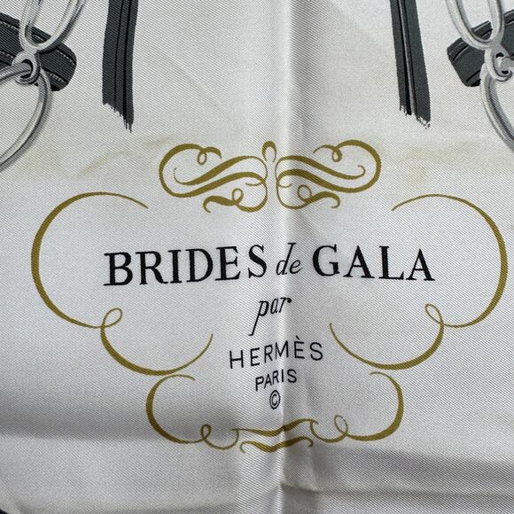 Hermes Brides de Gala Silk Scarf, Carre 90 - Picture 7 of 13